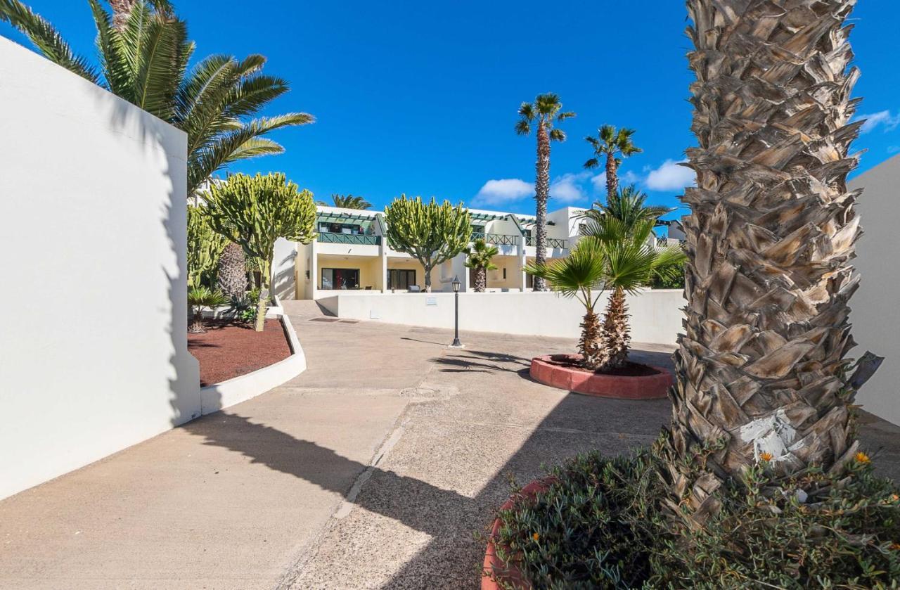 Casa Atlantis Playa Roca Apartment Costa Teguise Exterior photo